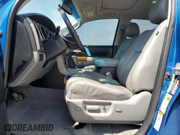 2010 Toyota Tundra Limited z VIN 5TFHW5F16AX130940, wystawiony jako Copart lot #50510085 z przebiegiem 316 494 mil mil oraz Szkoda całkowita • Salvage title. Historia ofert i sprzedaży dostępna na DreamBid. Obrazek 7.