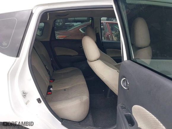2015 Nissan Versa Note SV with VIN 3N1CE2CP7FL444381, listed as a IAAI auction lot 41714666 with 70,239 mi miles. Bid and sale history available at carsss.com. Image 8.