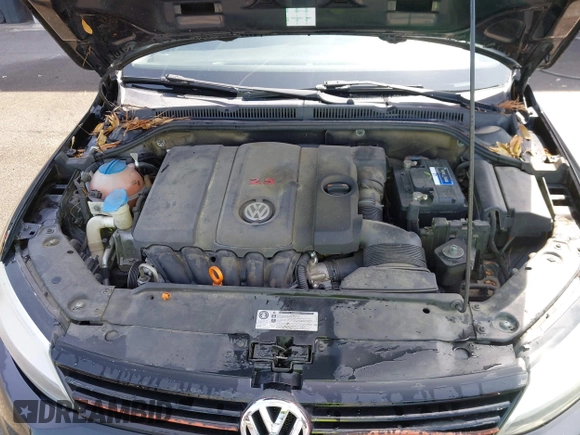 2011 Volkswagen Jetta Sedan SE w/Convenience & Sunroof with VIN 3VWDX7AJ5BM354817, listed as a IAAI auction lot 41919430 with 156,284 mi miles. Bid and sale history available at carsss.com. Image 10.