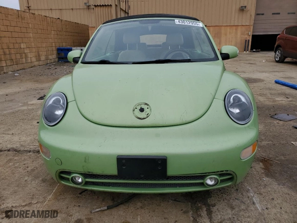 2005 Volkswagen New Beetle Convertible GLS with VIN 3VWCD31Y15M316435, listed as a Copart auction lot 43012955 with 99,428 mi miles and Salvage Title. Bid and sale history available at carsss.com. Image 5.
