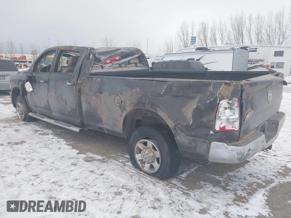2011 Ram 2500 Big Horn with VIN 3D7UT2CL7BG589367, listed as a IAAI auction lot 41236847 with 152,937 mi miles. Bid and sale history available at carsss.com. Image 3.