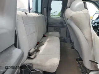 2003 Ford F-350 XL с VIN 1FTWX33P73EC30402, выставлен на аукционе Copart как лот 60824535 с пробегом Не указан миль и Списание • Salvage title. История ставок и продаж доступна на DreamBid. Изображение 10.