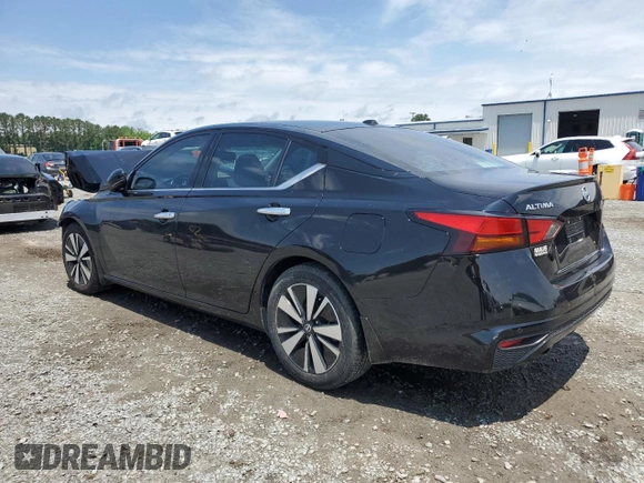 2019 Nissan Altima SV with VIN 1N4BL4DV8KC147512, listed as a Copart auction lot 57482725 with 109,300 mi miles and Salvage title. Bid and sale history available at DreamBid. Image 2.
