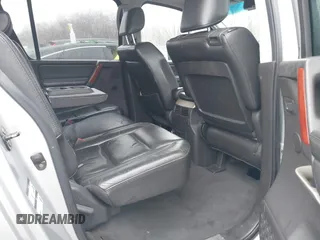 2006 Infiniti QX56 with VIN 5N3AA08C56N810383, listed as a IAAI auction lot 41537122 with 213,814 mi miles. Bid and sale history available at carsss.com. Image 8.