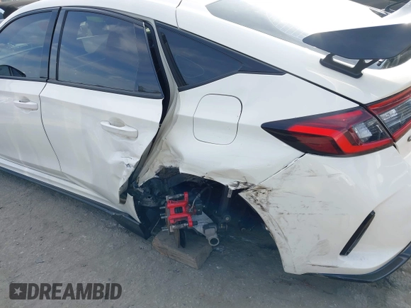 2023 Honda Civic Type R z VIN JHMFL5G44PX001921, wystawiony jako IAAI lot #42033169 z przebiegiem 18 913 mil mil oraz . Historia ofert i sprzedaży dostępna na DreamBid. Obrazek 6.