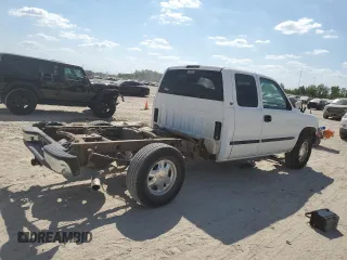 2000 GMC Sierra 1500 SL with VIN 2GTEC19V9Y1189359, listed as a Copart auction lot 74488824 with Not Provided miles and Salvage Title. Bid and sale history available at DreamBid. Image 3.