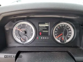 2016 Ram 1500 Express z VIN 1C6RR6FT5GS136244, wystawiony jako Copart lot #49315505 z przebiegiem 135 095 mil mil oraz Szkoda całkowita • Salvage title. Historia ofert i sprzedaży dostępna na DreamBid. Obrazek 9.