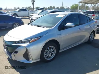 2017 Toyota Prius Plus with VIN JTDKARFP6H3021962, listed as a IAAI auction lot 42235283 with 168,233 mi miles and . Bid and sale history available at DreamBid. Image 17.