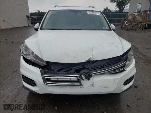2017 Volkswagen Tiguan Wolfsburg Edition with VIN WVGSV7AX9HW512214, listed as a Copart auction lot 60062865 with 62,667 mi miles and Salvage title. Bid and sale history available at DreamBid. Image 5.