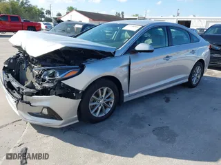 2018 Hyundai Sonata SE with VIN 5NPE24AF1JH709258, listed as a IAAI auction lot 41758999 with 60,544 mi miles. Bid and sale history available at carsss.com. Image 17.