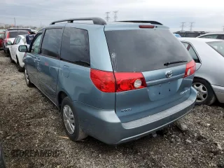 2008 Toyota Sienna CE with VIN 5TDZK23C08S190538, listed as a Copart auction lot 51839055 with 92,517 mi miles and Salvage Title. Bid and sale history available at carsss.com. Image 2.