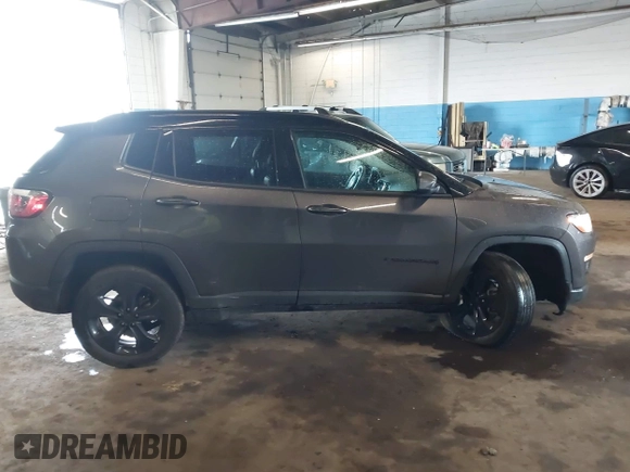 2021 Jeep Compass Latitude z VIN 3C4NJDBB3MT526057, wystawiony jako IAAI lot #42186267 z przebiegiem 32 393 mil mil oraz . Historia ofert i sprzedaży dostępna na DreamBid. Obrazek 14.