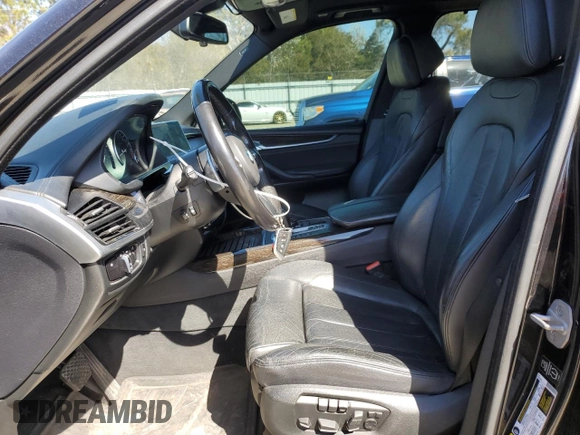 2014 BMW X5 xDrive50i with VIN 5UXKR6C51E0J73170, listed as a Copart auction lot 49260175 with 129,625 mi miles and Salvage Title. Bid and sale history available at carsss.com. Image 7.
