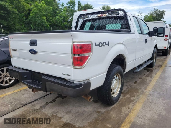 2014 Ford F-150 XL with VIN 1FTFX1EF4EKE59231, listed as a IAAI auction lot 42631384 with 279,670 mi miles and . Bid and sale history available at DreamBid. Image 16.