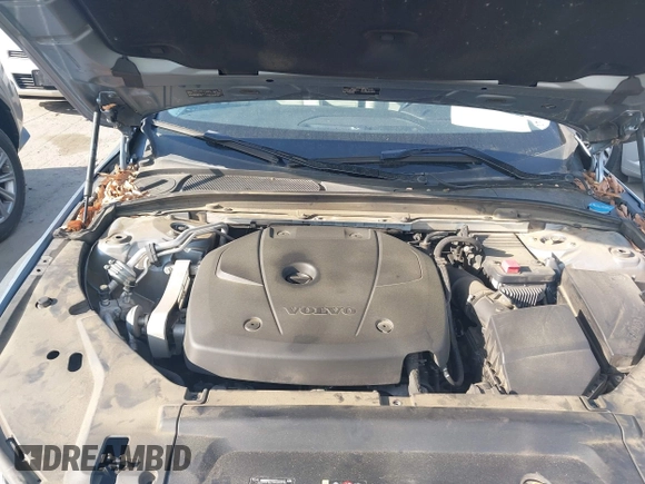 2018 Volvo S90 Momentum z VIN LVY982AK0JP007222, wystawiony jako IAAI lot #42024457 z przebiegiem 134 281 mil mil oraz . Historia ofert i sprzedaży dostępna na DreamBid. Obrazek 10.