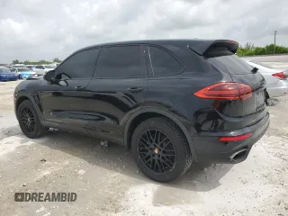 2016 Porsche Cayenne с VIN WP1AA2A20GLA11522, выставлен на аукционе Copart как лот 62493555 с пробегом 43 757 миль миль и Списание • Salvage title. История ставок и продаж доступна на DreamBid. Изображение 2.