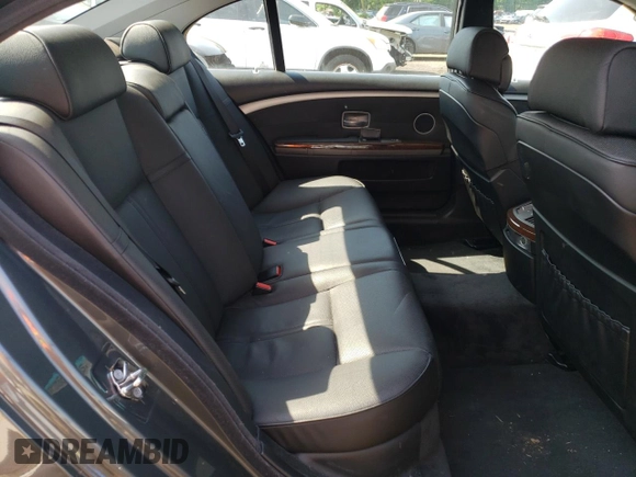 2006 BMW 7 Series 750Li with VIN WBAHN83546DT34797, listed as a Copart auction lot 60511685 with 92,565 mi miles and Salvage title. Bid and sale history available at DreamBid. Image 10.