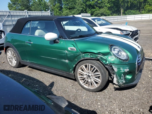 2020 MINI Convertible Cooper с VIN WMWWJ3C07L3M02795, выставлен на аукционе Copart как лот 61579105 с пробегом 66 807 миль миль и Списание • Salvage title. История ставок и продаж доступна на DreamBid. Изображение 4.