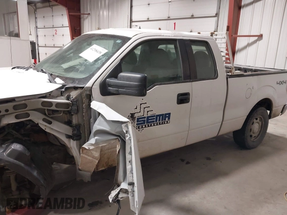 2014 Ford F-150 XL with VIN 1FTFX1EF6EFA29628, listed as a IAAI auction lot 41298438 with 343,733 mi miles. Bid and sale history available at carsss.com. Image 14.