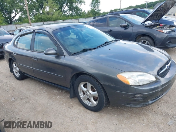 2002 Ford Taurus SES Standard с VIN 1FAFP55U42A114570, выставлен на аукционе IAAI как лот 42723316 с пробегом 120 191 миль миль и . История ставок и продаж доступна на DreamBid. Изображение 1.