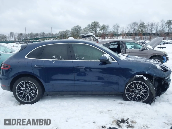 2015 Porsche Macan S with VIN WP1AB2A56FLB41567, listed as a IAAI auction lot 41539652 with 90,192 mi miles and . Bid and sale history available at DreamBid. Image 13.