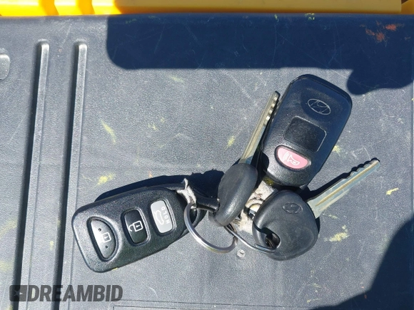 2015 Hyundai Elantra SE z VIN 5NPDH4AE1FH594301, wystawiony jako IAAI lot #42336071 z przebiegiem 171 024 mil mil oraz . Historia ofert i sprzedaży dostępna na DreamBid. Obrazek 11.