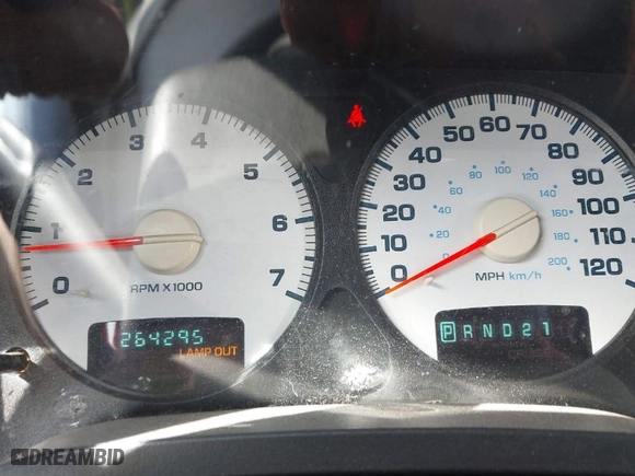 2005 Dodge Ram 1500 SLT with VIN 1D7HA18DX5J572228, listed as a IAAI auction lot 41765807 with 264,295 mi miles. Bid and sale history available at carsss.com. Image 7.