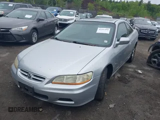 2002 Honda Accord EX z VIN 1HGCG32772A027859, wystawiony jako IAAI lot #42297494 z przebiegiem 200 623 mil mil oraz . Historia ofert i sprzedaży dostępna na DreamBid. Obrazek 2.