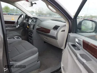 2010 Chrysler Town & Country Touring with VIN 2A4RR5D18AR386942, listed as a IAAI auction lot 42199851 with 143,924 mi miles and . Bid and sale history available at DreamBid. Image 5.
