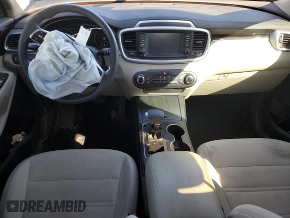 2020 Kia Sorento LX with VIN 5XYPGDA36LG652713, listed as a Copart auction lot 46951965 with 76,579 mi miles and Salvage Title. Bid and sale history available at carsss.com. Image 8.