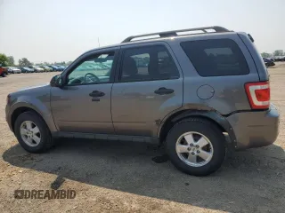 2012 Ford Escape XLT z VIN 1FMCU9DG8CKB35535, wystawiony jako Copart lot #60202675 z przebiegiem 205 750 mil mil oraz Szkoda całkowita • Salvage title. Historia ofert i sprzedaży dostępna na DreamBid. Obrazek 2.