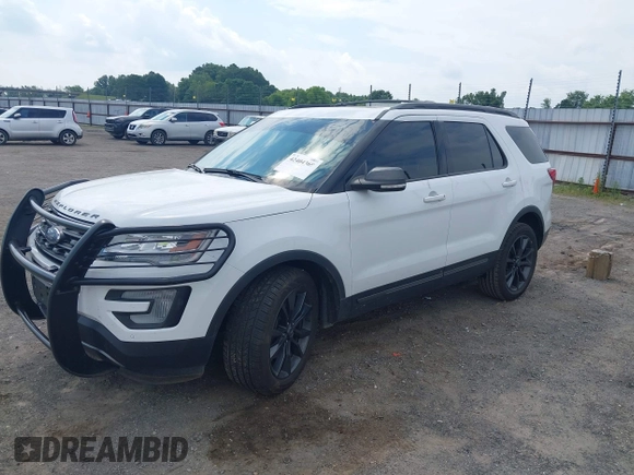 2017 Ford Explorer XLT with VIN 1FM5K8D82HGB60829, listed as a IAAI auction lot 42404369 with 73,258 mi miles and . Bid and sale history available at DreamBid. Image 2.