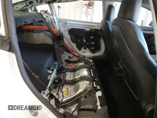 2023 Tesla Model 3 z VIN 5YJ3E1EA4PF475734, wystawiony jako Copart lot #46301445 z przebiegiem 20 643 mil mil oraz Szkoda całkowita • Salvage title. Historia ofert i sprzedaży dostępna na DreamBid. Obrazek 10.