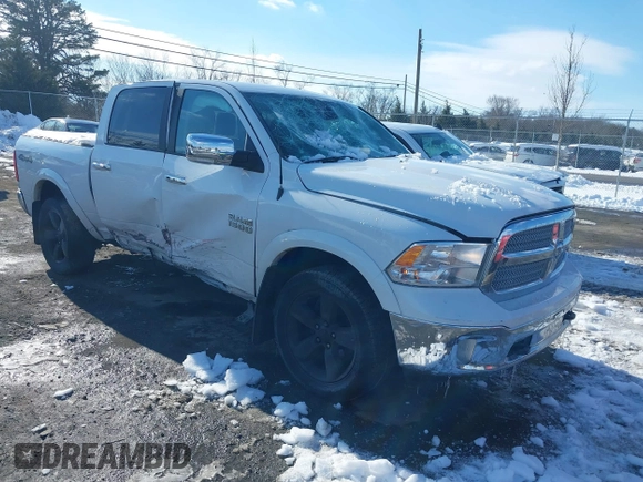 2018 Ram 1500 Big Horn z VIN 1C6RR7LG1JS113662, wystawiony jako IAAI lot #41274107 z przebiegiem 112 500 mil mil oraz . Historia ofert i sprzedaży dostępna na DreamBid. Obrazek 1.