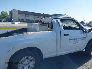 2019 Ram 1500 Tradesman с VIN 3C6JR6AG1KG504281, выставлен на аукционе IAAI как лот 42304352 с пробегом 93 552 миль миль и . История ставок и продаж доступна на DreamBid. Изображение 12.