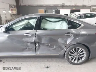 2015 Hyundai Genesis 3.8L with VIN KMHGN4JE7FU021717, listed as a IAAI auction lot 41942072 with 38,065 mi miles. Bid and sale history available at carsss.com. Image 6.