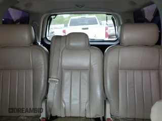 2005 Lincoln Navigator Luxury with VIN 5LMFU28565LJ12486, listed as a Copart auction lot 73629544 with 151,812 mi miles and Salvage Title. Bid and sale history available at carsss.com. Image 10.