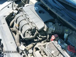 2014 Nissan Sentra S z VIN 3N1AB7APXEL640278, wystawiony jako IAAI lot #42928095 z przebiegiem 113 250 mil mil oraz . Historia ofert i sprzedaży dostępna na DreamBid. Obrazek 12.