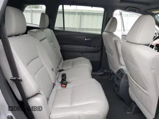 2019 Honda Passport Elite z VIN 5FNYF8H07KB030315, wystawiony jako Copart lot #55330725 z przebiegiem 45 954 mil mil oraz Szkody całkowita. Historia ofert i sprzedaży dostępna na DreamBid. Obrazek 11.