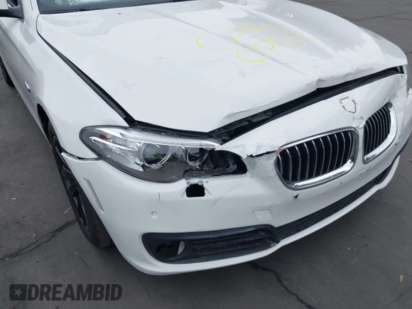 2014 BMW 5 Series 528i with VIN WBA5A5C56ED507439, listed as a IAAI auction lot 42105901 with Not Provided miles. Bid and sale history available at carsss.com. Image 18.
