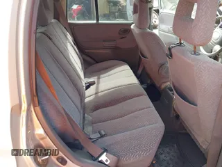 2002 Suzuki Grand Vitara z VIN JS3TE62VX24154173, wystawiony jako IAAI lot #41711181 z przebiegiem 224 024 mil mil oraz . Historia ofert i sprzedaży dostępna na DreamBid. Obrazek 8.
