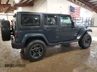 2017 Jeep Wrangler Unlimited Sahara z VIN 1C4BJWEG9HL698729, wystawiony jako Copart lot #55981555 z przebiegiem 117 556 mil mil oraz Czysty tytuł • Clean title. Historia ofert i sprzedaży dostępna na DreamBid. Obrazek 3.