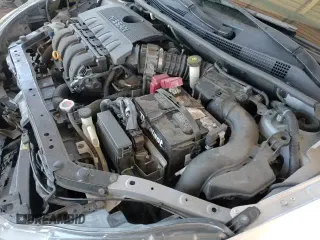 2017 Nissan Sentra SV z VIN 3N1AB7AP0HL668613, wystawiony jako Copart lot #84289935 z przebiegiem 94 553 mil mil oraz Szkoda całkowita • Salvage title. Historia ofert i sprzedaży dostępna na DreamBid. Obrazek 13.