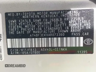 2010 Toyota Camry z VIN 4T4BF3EKXAR073360, wystawiony jako IAAI lot #42398755 z przebiegiem 263 278 mil mil oraz . Historia ofert i sprzedaży dostępna na DreamBid. Obrazek 9.