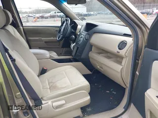 2011 Honda Pilot LX z VIN 5FNYF4H21BB103169, wystawiony jako IAAI lot #41957506 z przebiegiem 124 150 mil mil oraz . Historia ofert i sprzedaży dostępna na DreamBid. Obrazek 5.
