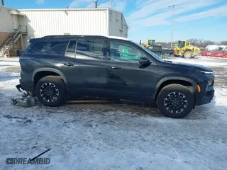 2024 Chevrolet Traverse AWD Z71 with VIN 1GNEVJKS0RJ155142, listed as a IAAI auction lot 41346737 with 15,669 mi miles. Bid and sale history available at carsss.com. Image 13.