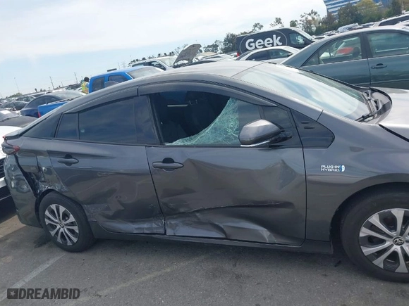 2020 Toyota Prius Prime LE with VIN JTDKARFP7L3147482, listed as a IAAI auction lot 41749207 with NaN miles. Bid and sale history available at carsss.com. Image 13.
