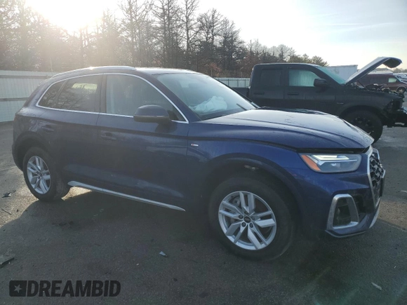 2023 Audi Q5 S line Premium with VIN WA1GAAFY1P2118579, listed as a Copart auction lot 43068015 with 15,662 mi miles and Salvage title. Bid and sale history available at DreamBid. Image 4.