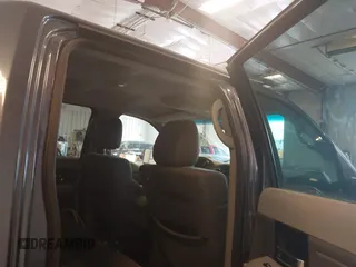 2005 Ford F-150 XLT с VIN 1FTRW12W15KD36829, выставлен на аукционе IAAI как лот 42438984 с пробегом Не указан миль и . История ставок и продаж доступна на DreamBid. Изображение 8.