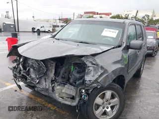 2011 Honda Pilot EX with VIN 5FNYF3H49BB026174, listed as a IAAI auction lot 41795460 with 201,488 mi miles and . Bid and sale history available at carsss.com. Image 6.